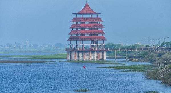Chembarambakkam Lake Kancheepuram