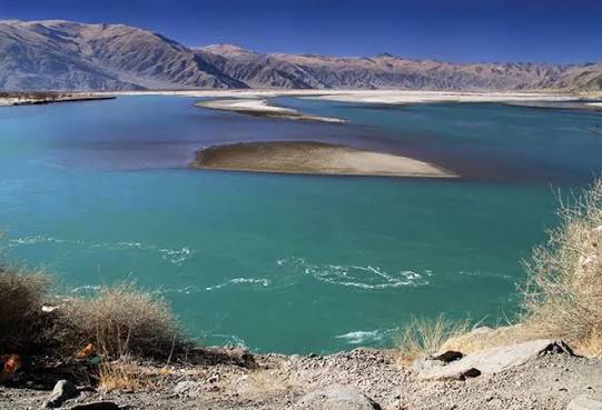 Brahmaputra River: Origin, Tributaries, Length and Flowing States
