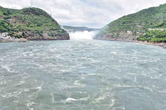 Krishna River: Origin, Tributaries, Length and Flowing States